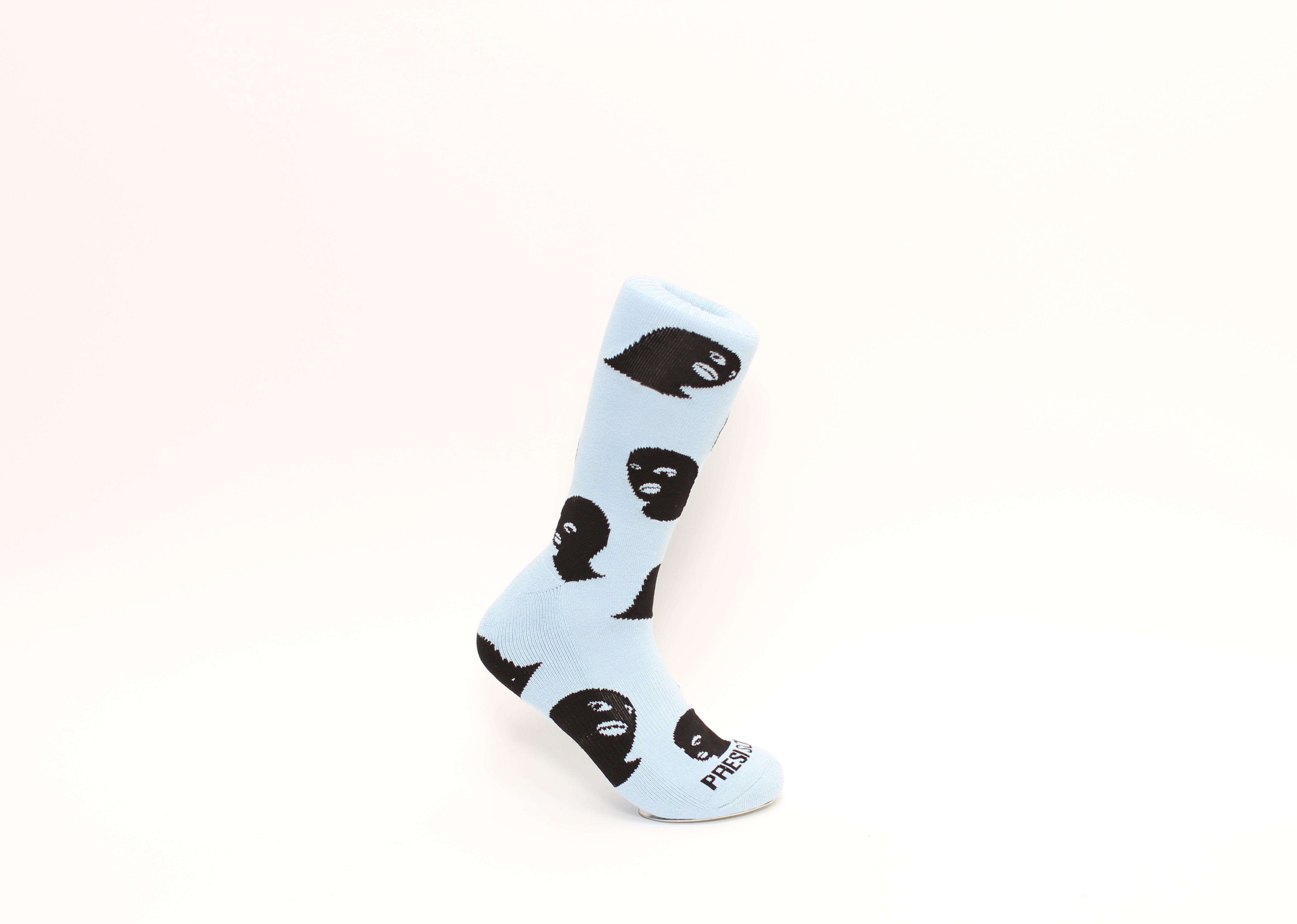 GOONICA IN POWDER BLUE